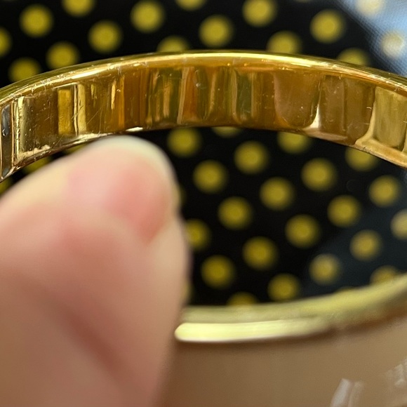 Stella & Dot Lindsay Ivory Enamel Bangle Bracelet - Picture 9 of 12